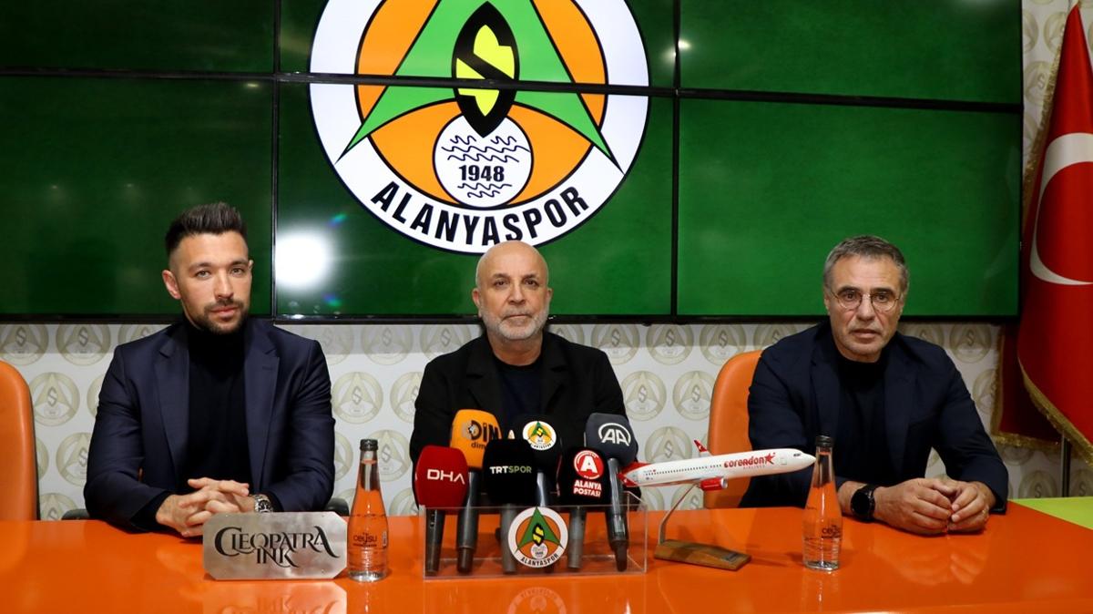 Alanyaspor'da son duruma dair aklamalar