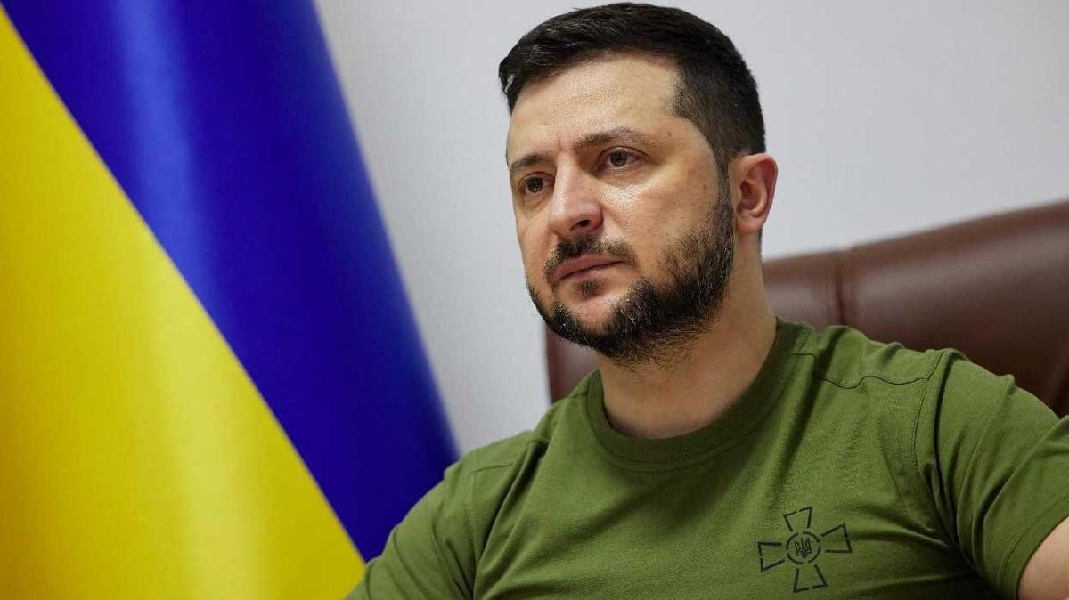 Ukrayna Devlet Bakan Zelenskiy kararname yaymlad: Mterek Kuvvetler Komutan Moskalev grevden alnd