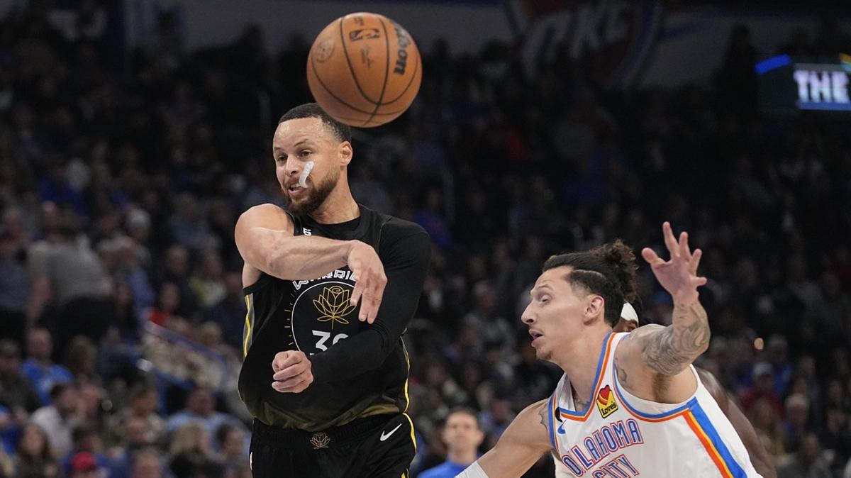 Stephen Curry'nin 40 says Warriors'a yetmedi