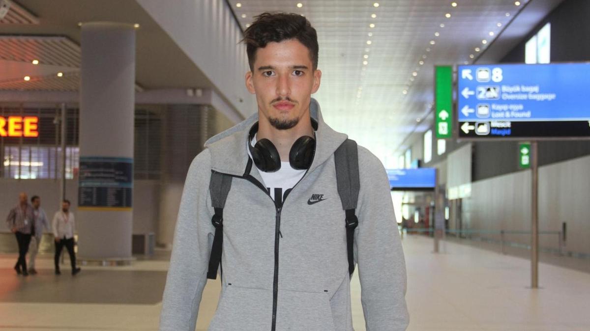 Gle gle Altay Bayndr! Fenerbahe'den 1 numara transfer: Ligi ok iyi tanyor