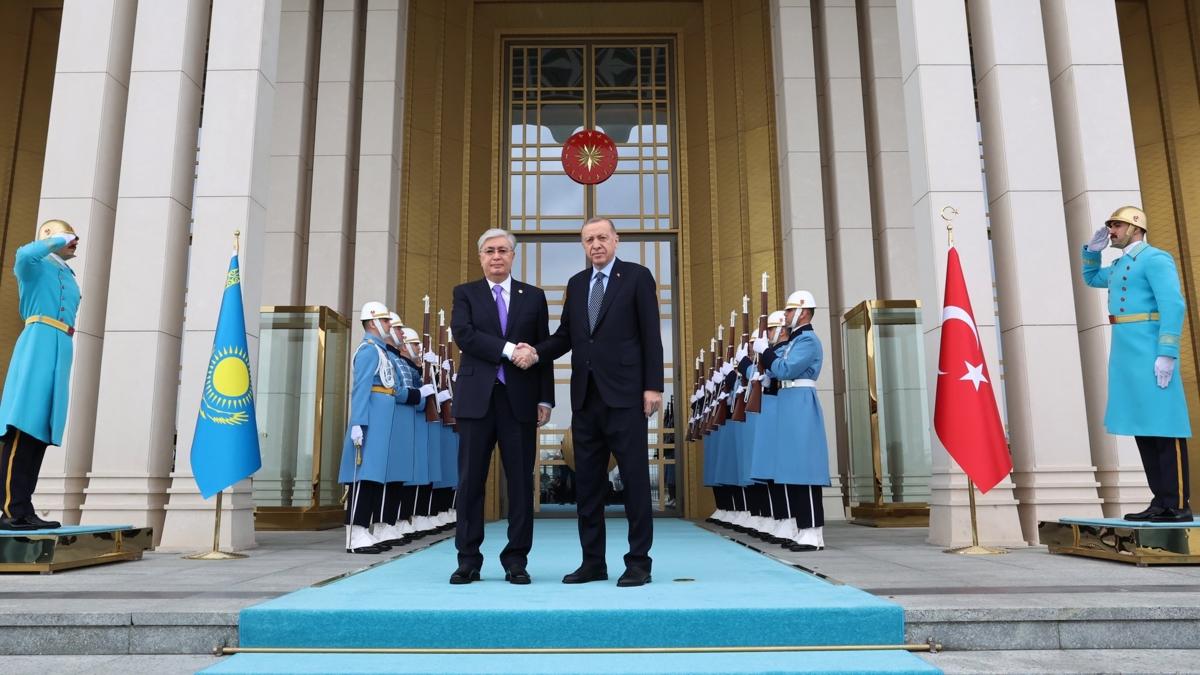 Bakan Erdoan, Kazakistan Cumhurbakan Tokayev ile grt