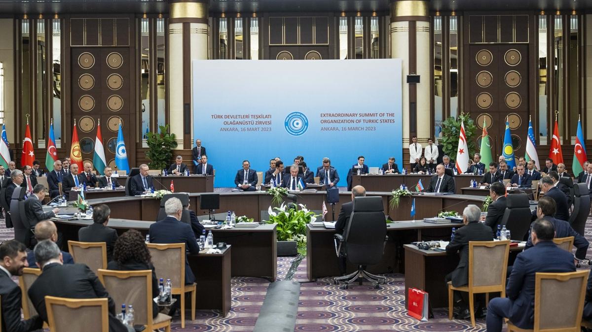 Kazakistan Cumhurbakan Tokayev: Trk devletleri mkemmel bir dayanma gsterdi