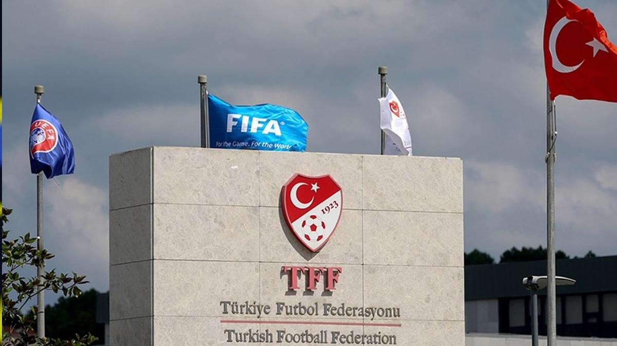 Trkiye Futbol Federasyonu'ndan Gianni Infantino'ya tebrik