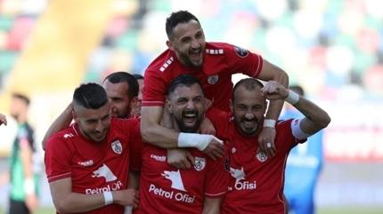 Alt�nordu'dan 5 goll� zafer