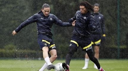 Pas ve taktik �al��an Fenerbah�e'de derbi mesaisi ba�lad�