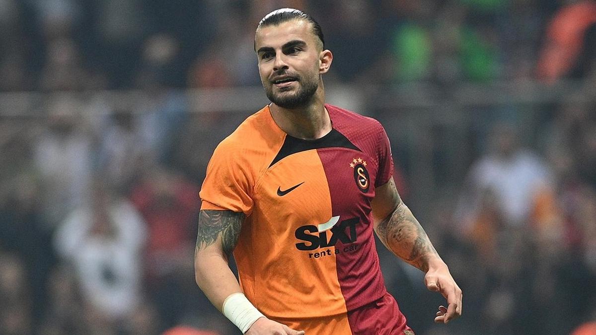 Galatasaray'dan Abdlkerim Bardakc aklamas