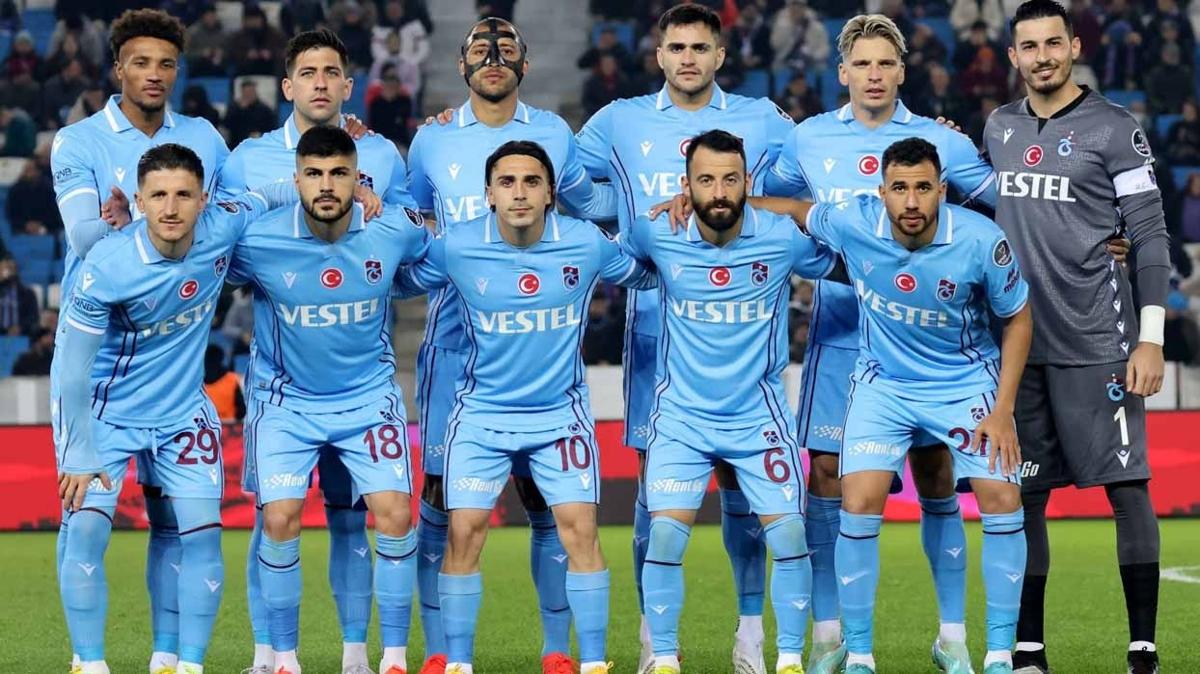 Trabzonspor deplasman galibiyetine hasret kald! 25 puan kayp