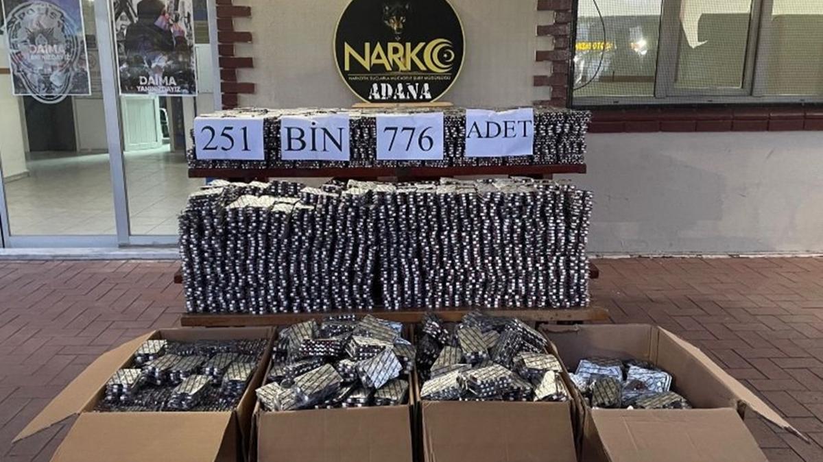 Adana'da uyuturucu operasyonu: 251 bin 776 uyuturucu hap ele geirildi