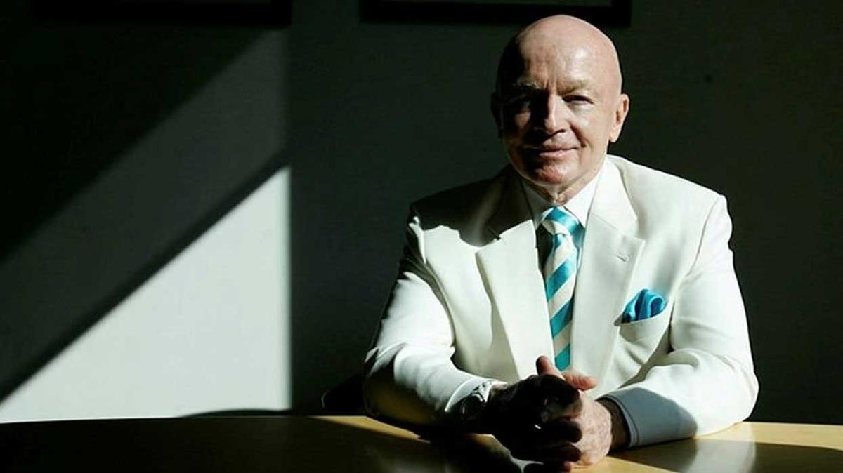 Yatrm gurusu Mark Mobius'tan "Trk irketlerine yatrma devam" mesaj