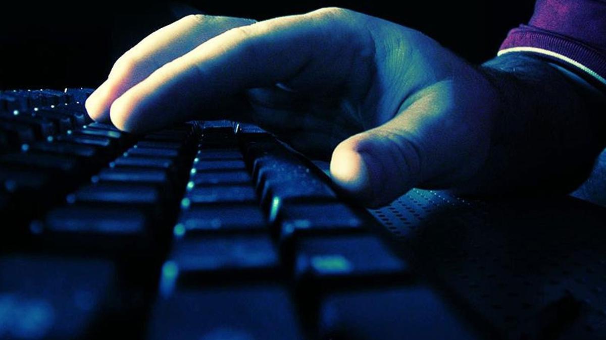 Diyarbakır merkezli hacker operasyonunda 16 tutuklama