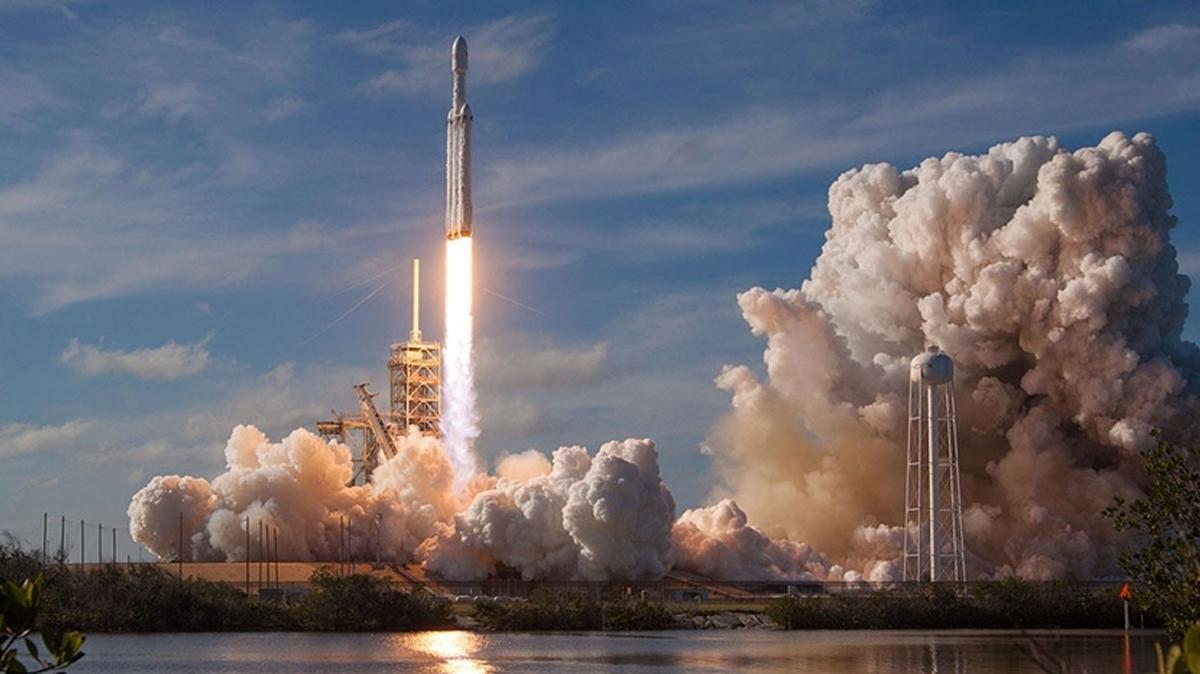 SpaceX, en gl roketi Startship'i frlatmay erteledi