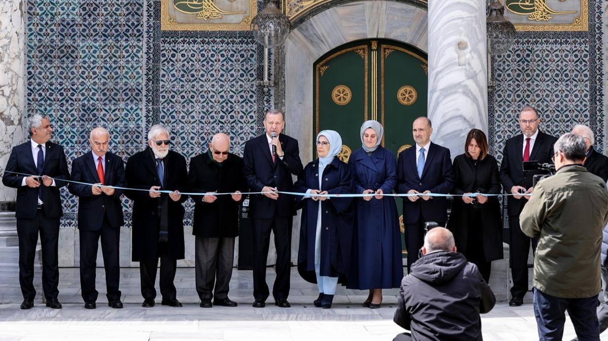 Bakan Erdoan, Topkap Saray'nda restorasyonu tamamlanan birimlerin aln yapt