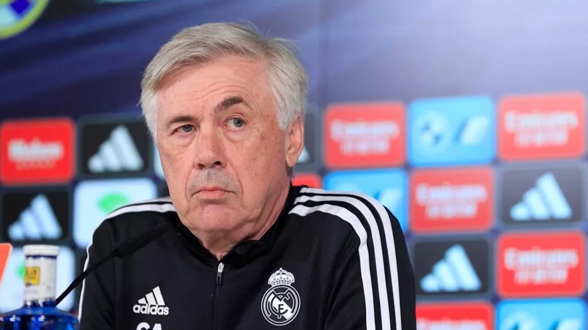 Carlo Ancelotti, youn ma takvimini eletirdi