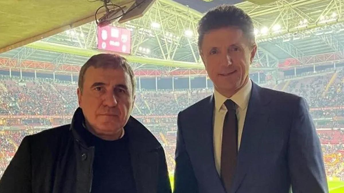 Hagi & Popescu depremzedeler iin sahada