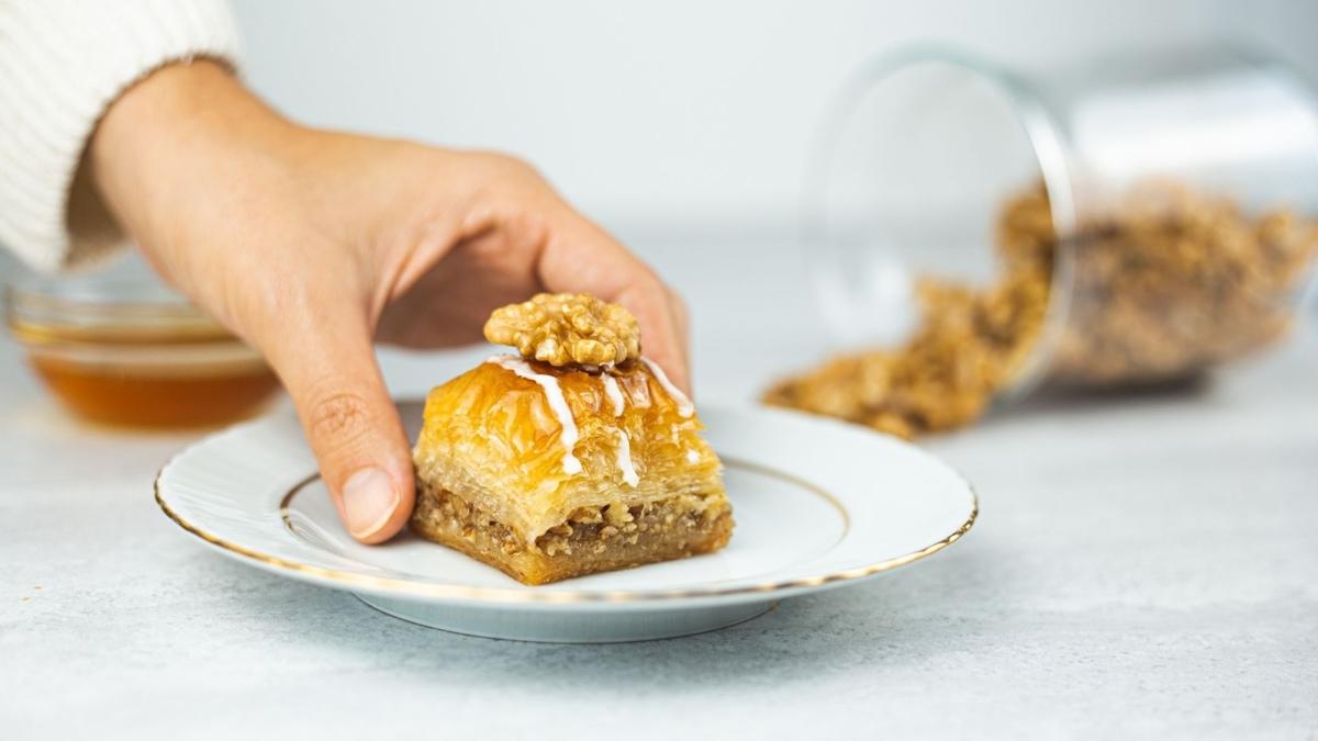 Uzmanlardan bayram uyars! Kalan baklavalar sakn ikram etmeyin