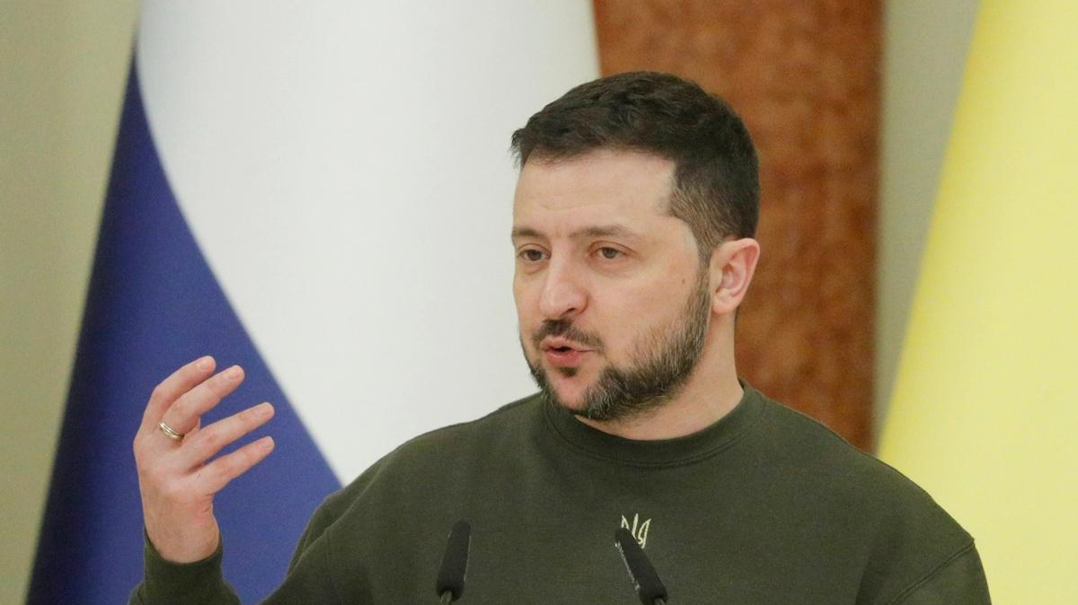 Zelenskiy NATO'nun Vilnius Zirvesi'ne katlacak