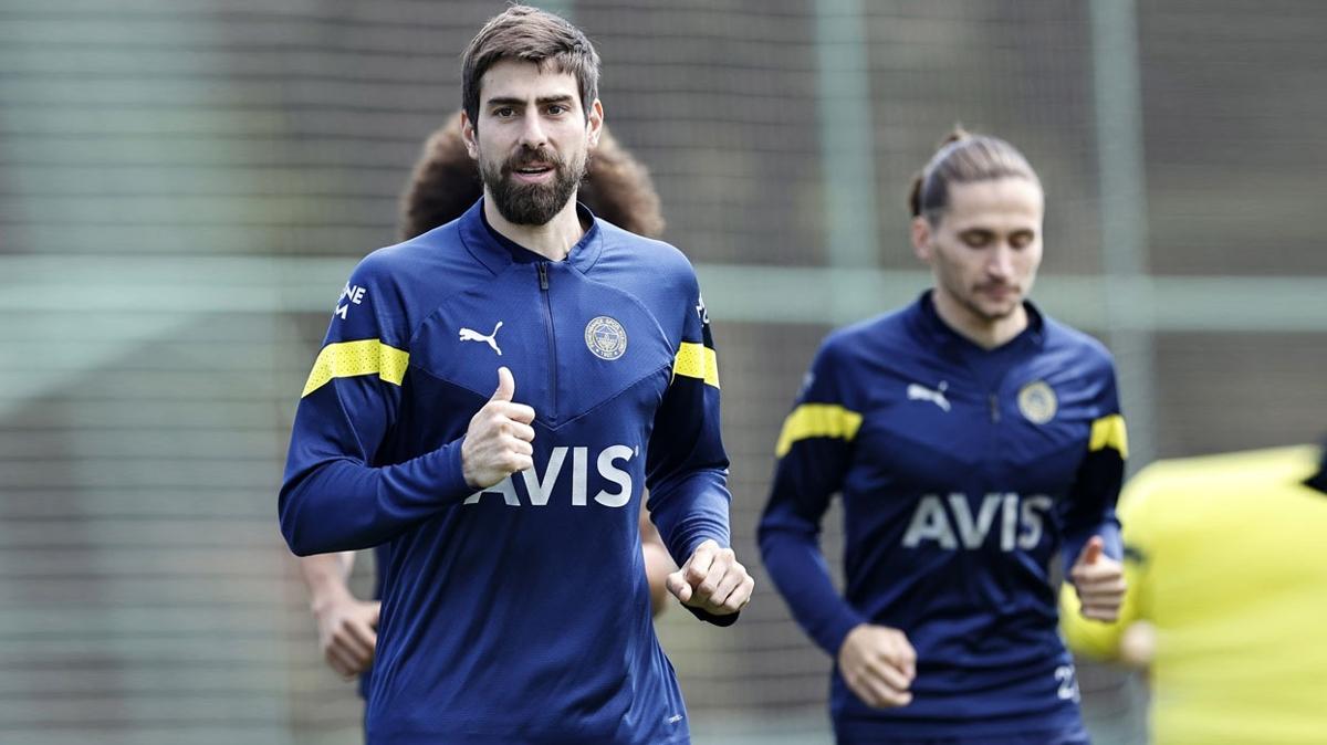 Fenerbahe'de Luan Peres sevinci! Geri dnd