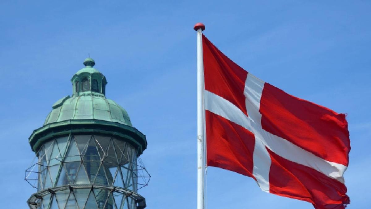 Danimarka'da Kur'an- Kerim ve Trk bayrana saldr