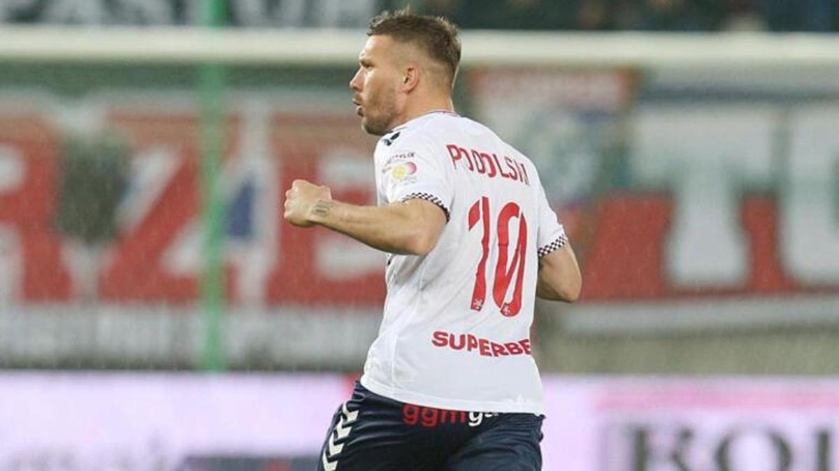 Lukas Podolski'de srpriz adres