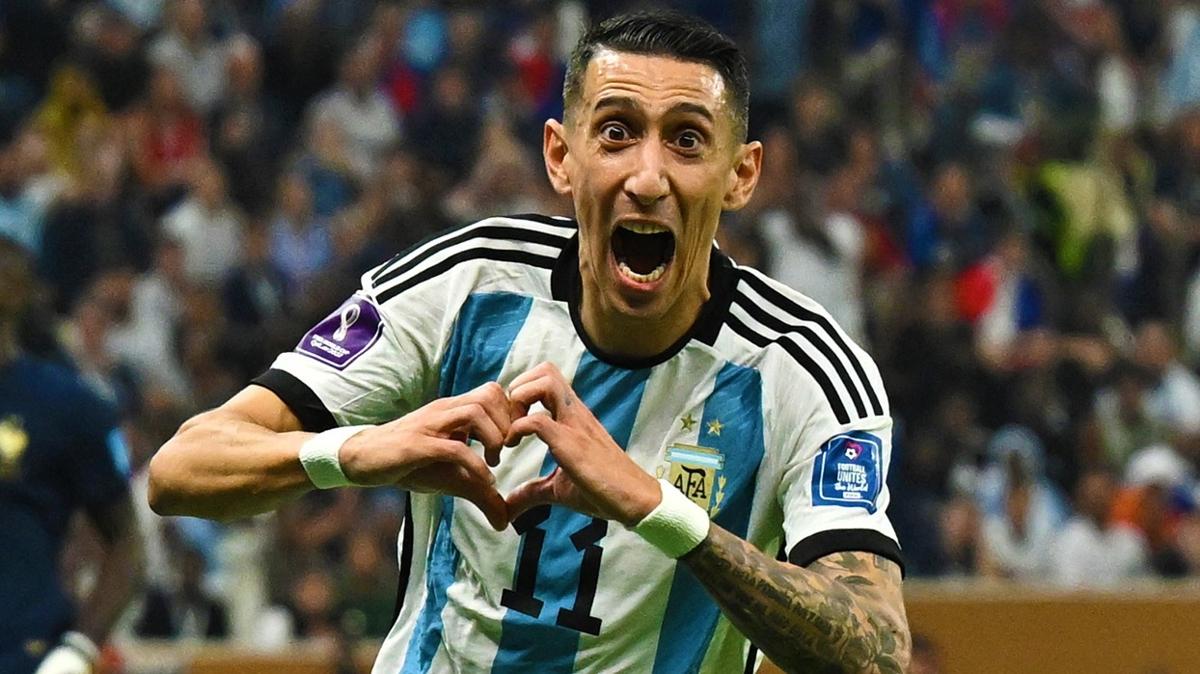 Yeni sezonun ilk transferi Angel Di Maria! 2 yllk imza hayrl olsun...