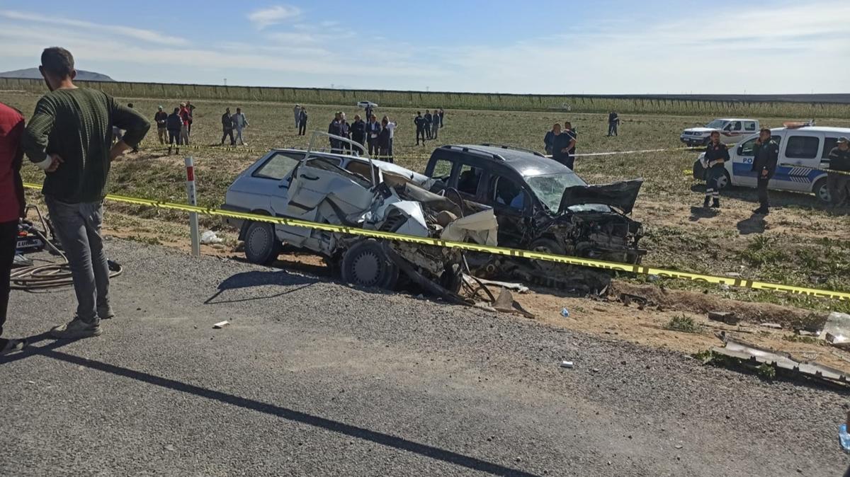 Konya'da feci kaza: 5 kii hayatn kaybetti