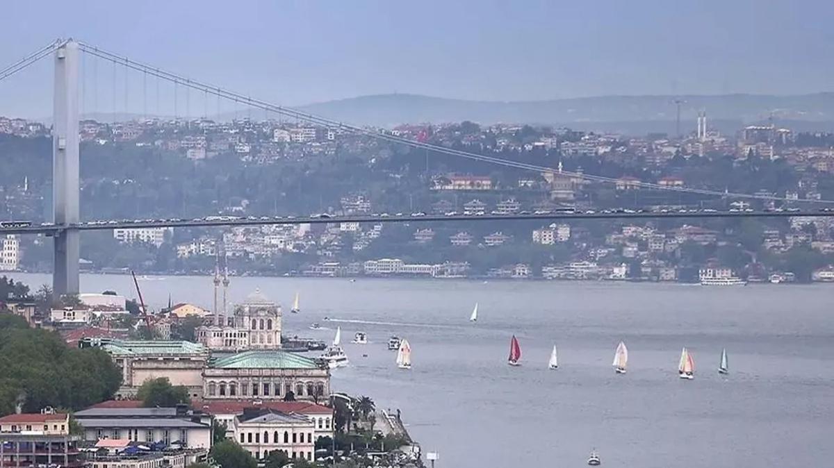 stanbul Boaz'nda gemi trafii ift ynl durduruldu