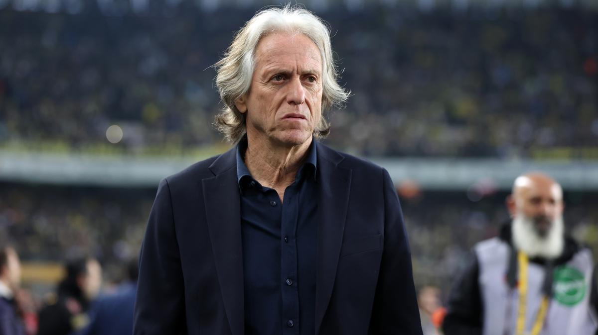 Jorge Jesus'tan Benfica aklamas