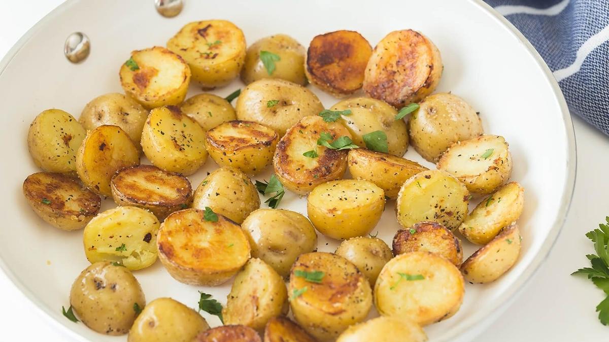 6 patatesli lezzet leni! Kahvaltya farkl ve pratik tarifi 10 dakikada hazrlayabilirsiniz