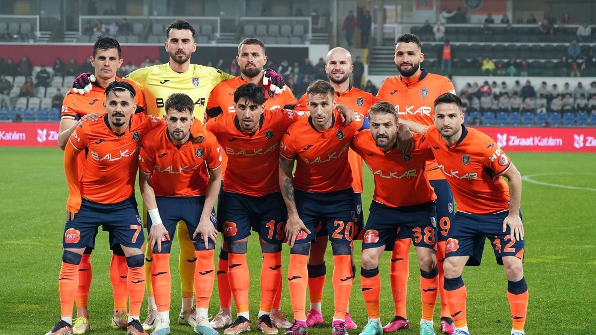 Baakehir deplasmanda Galatasaray ile karlaacak