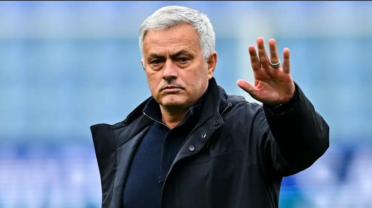 Jose Mourinho, PSG iddialarna cevap verdi!