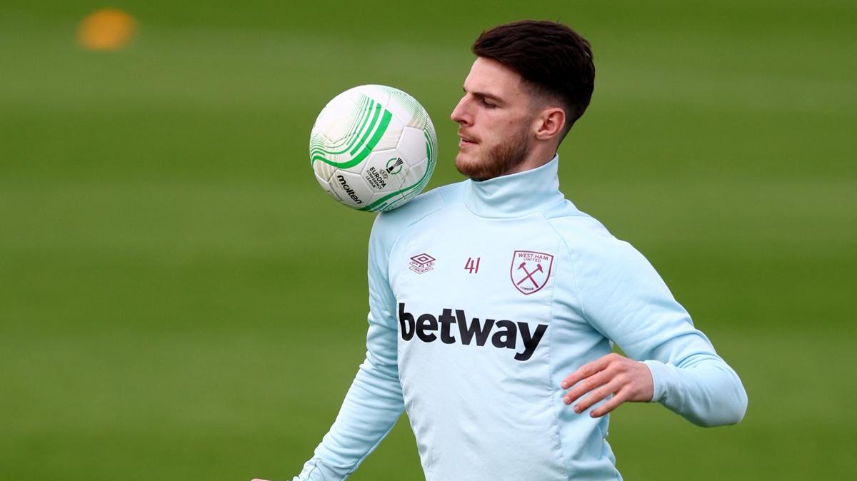 Manchester United, Declan Rice iin kesenin azn at