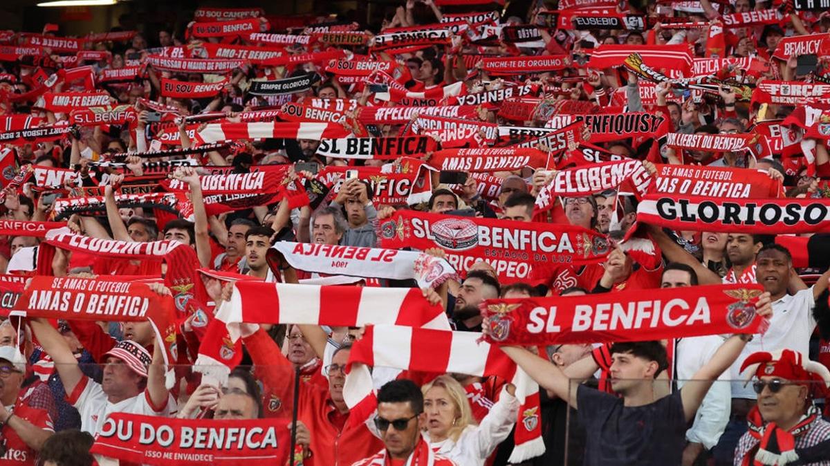 Benfica'dan ampiyonluk adm!