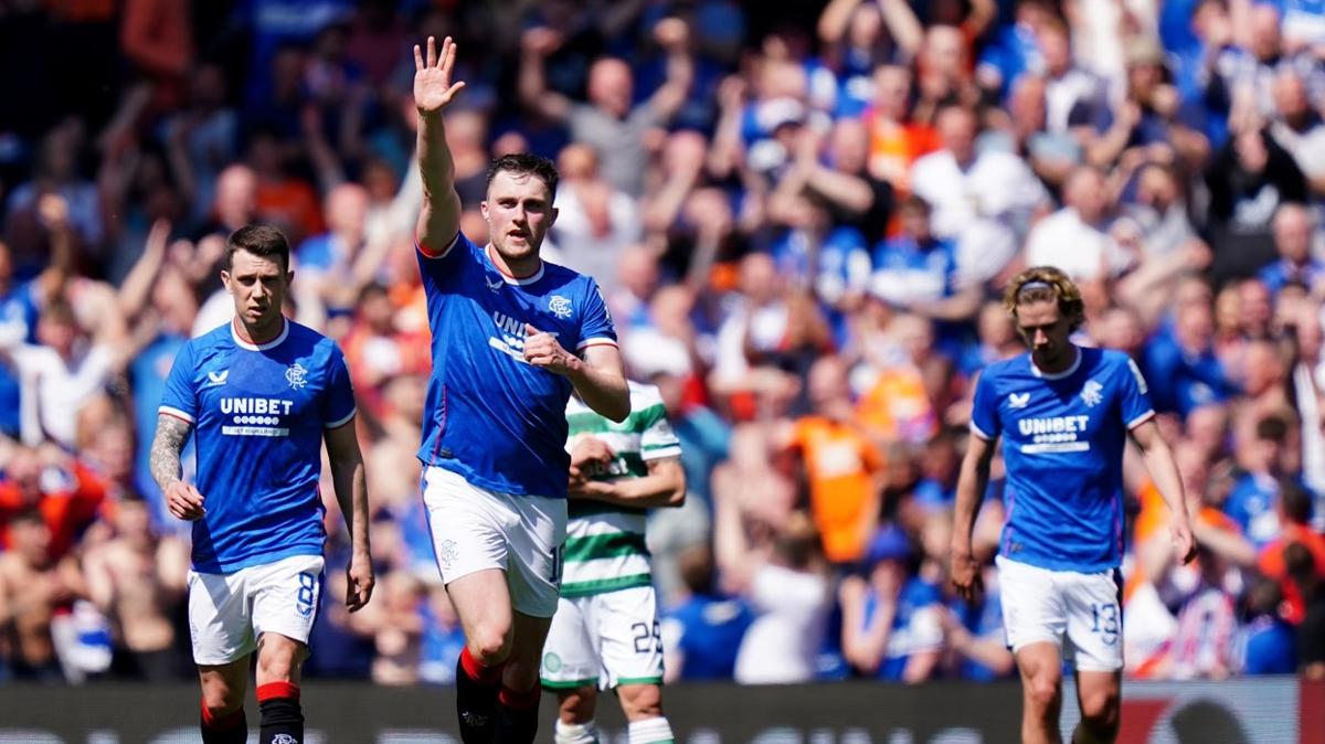 Rangers Celtic'i devirdi! artan skor