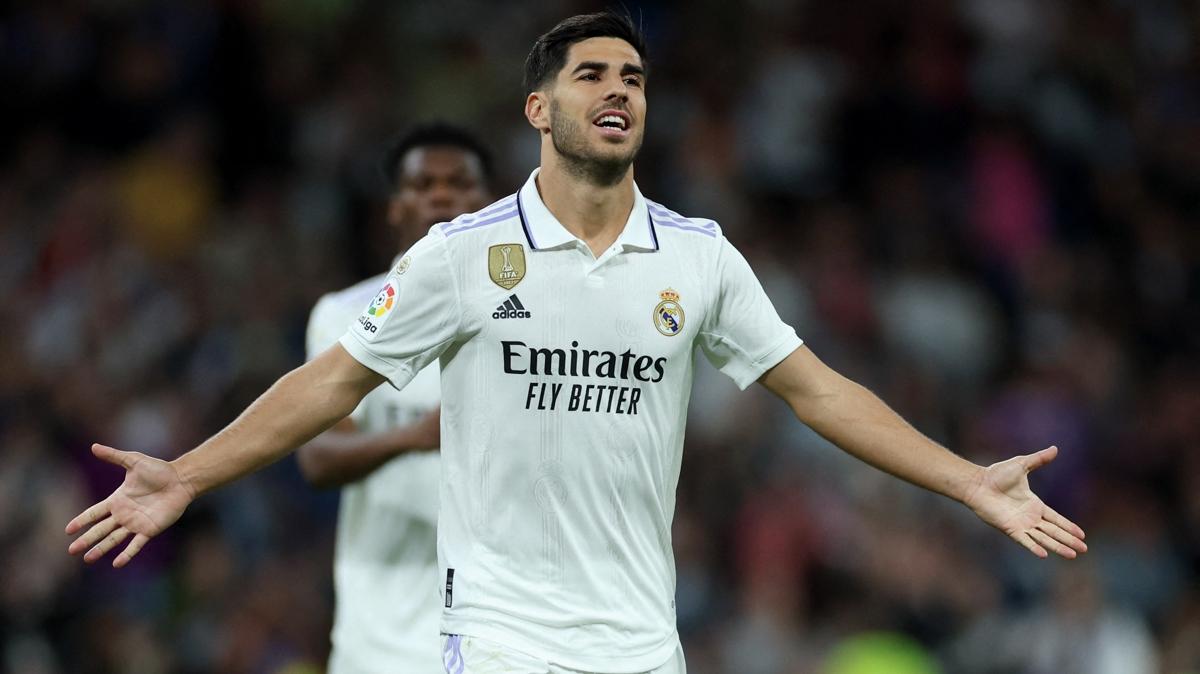 Asensio Real Madrid'den ayrlmak istemiyor