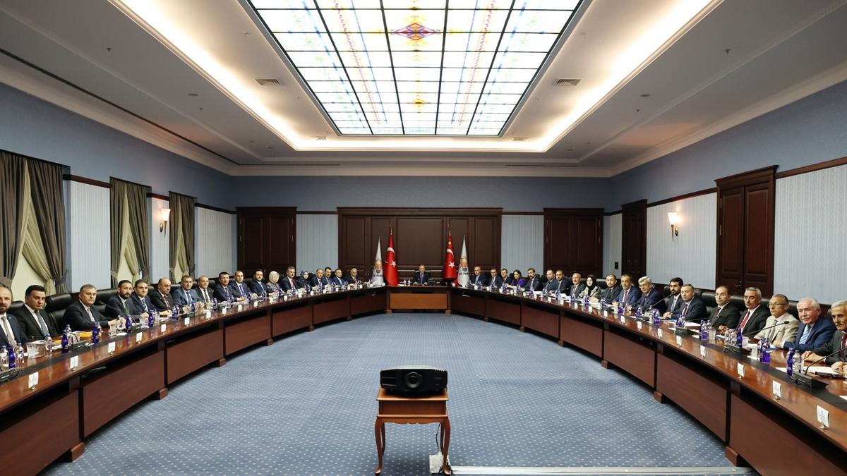 Bakan Erdoan, AK Parti Ankara l Tekilatyla bir araya geldi