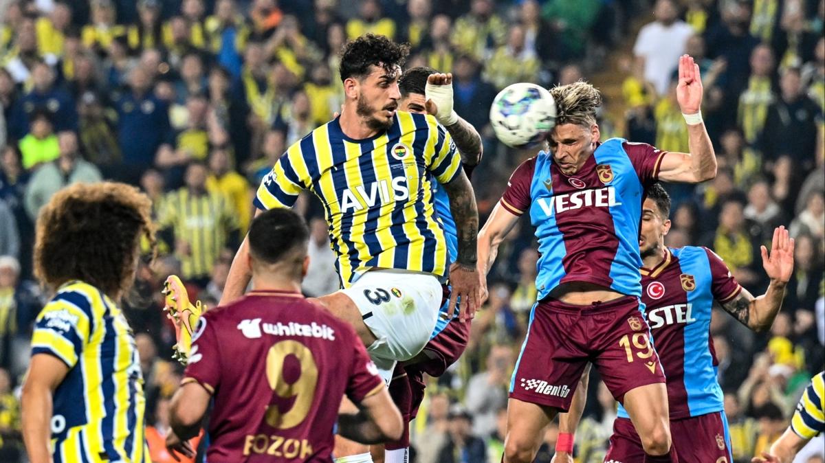 Fenerbahe'den Samet Akaydn ve Trabzonspor aklamas