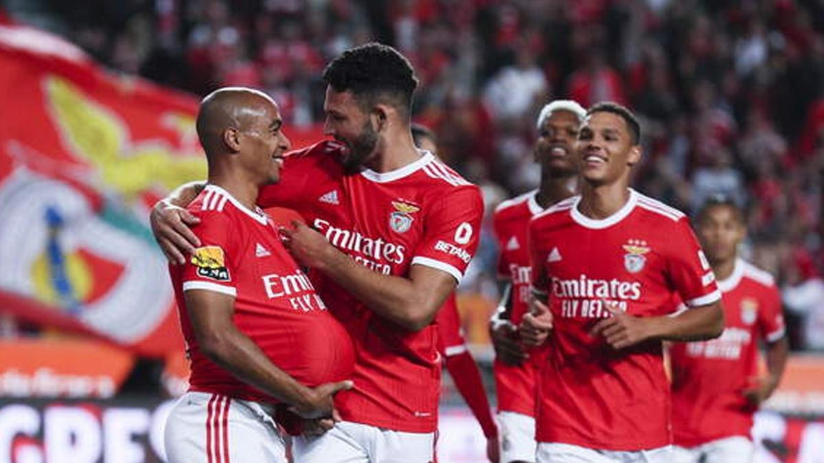 Benfica'da ampiyonluk puanlar! 2-2