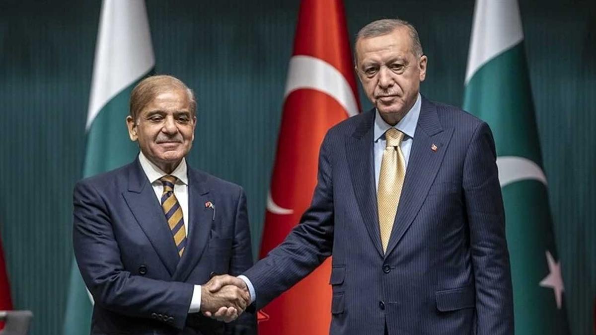 Pakistan Babakan'ndan Bakan Erdoan'a tebrik