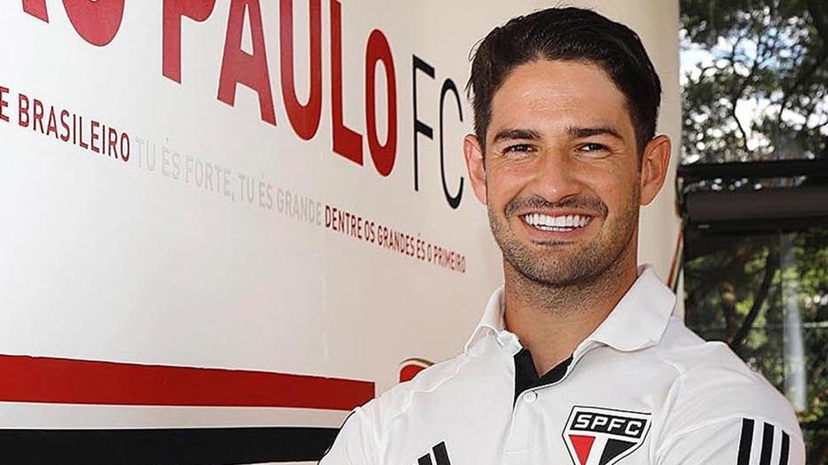 Alexandre Pato'nun yeni adresi belli oldu