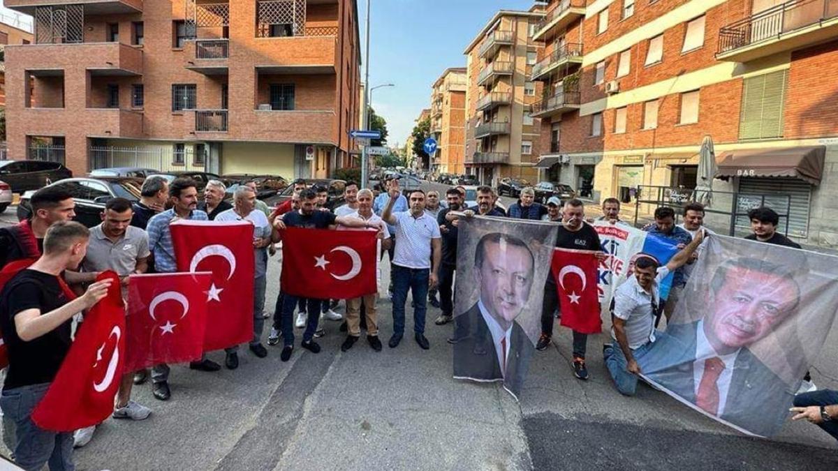 Cumhurbakan Erdoan'n seim baars talya'da cokuyla kutland