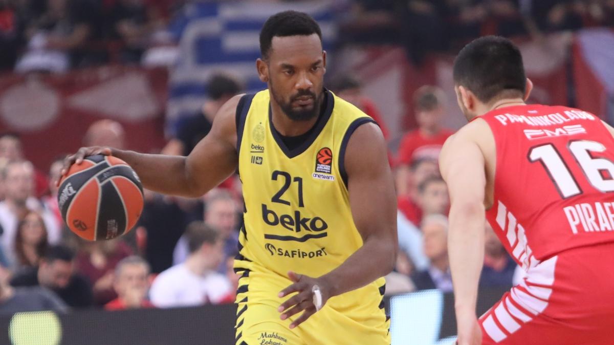 Fenerbahe Beko'da Dyshawn Pierre ile yeni szleme imzaland