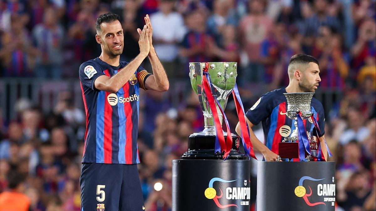 Sergio Busquets, City'nin yldzn iaret etti: "Rodri'yi aln"