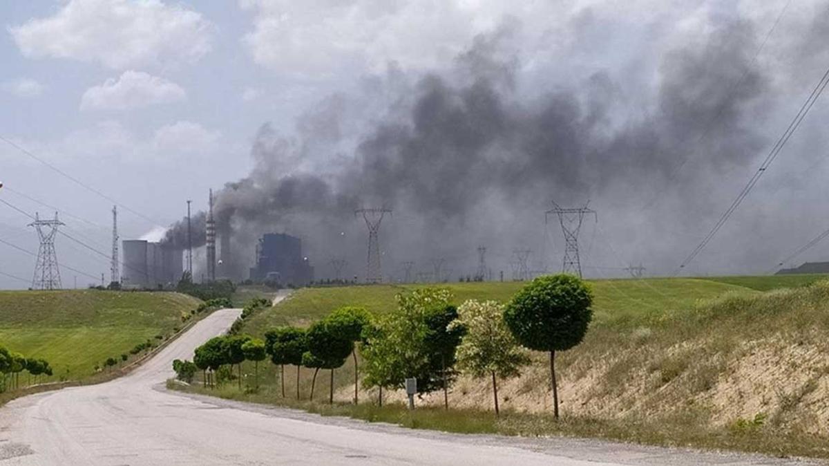 Afin-Elbistan B Termik Santrali'nde kan yangna ekiplerce mdahale ediliyor