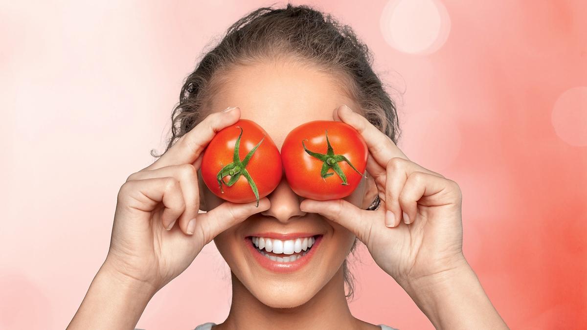 Pahal kozmetiklere e deer 3 farkl domates maskesi! Gne lekeleri ve kararmalar yzde 80 azalyor