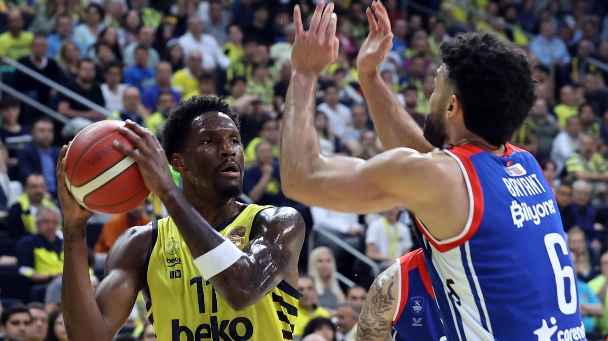 Anadolu Efes, seriyi eitledi