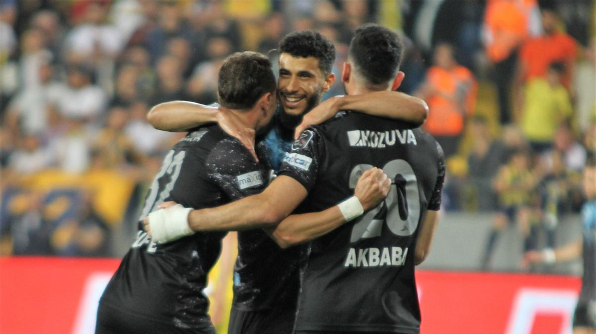Adana Demirspor, galibiyetle kapatt