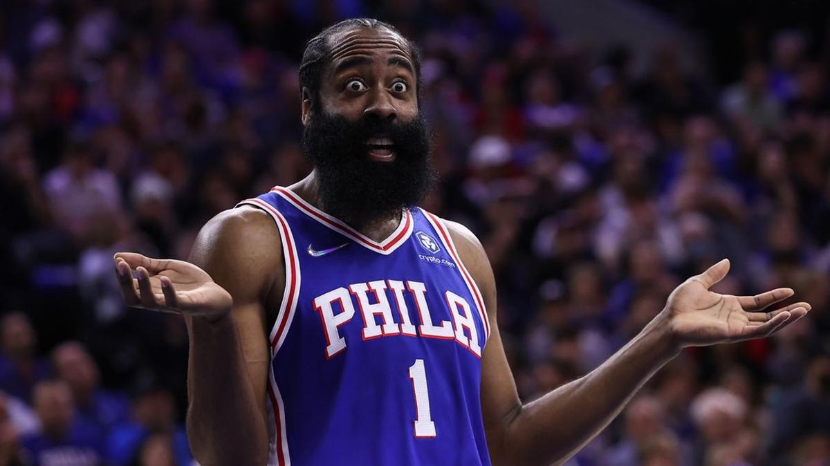 James Harden, 76ers ve Houston Rockets arasnda kararsz kald