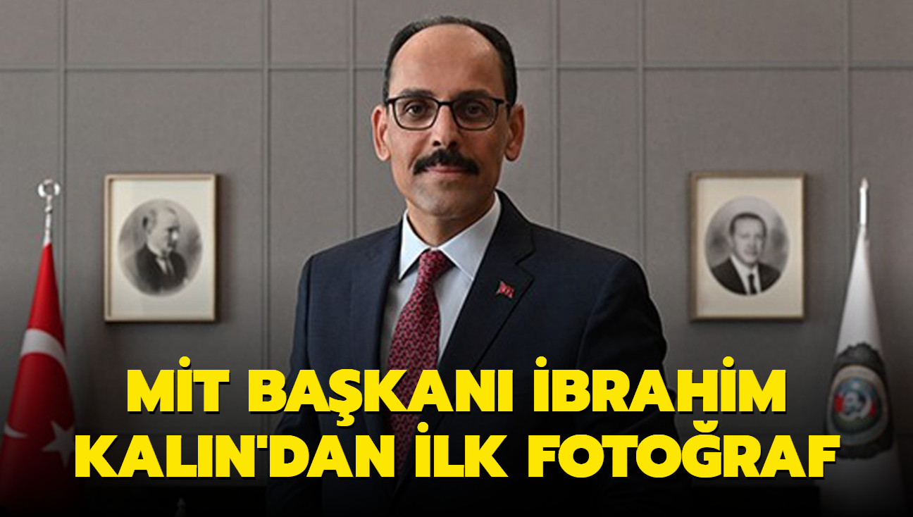 Yeni MT Bakan brahim Kaln'n makam odasndan ilk fotoraf