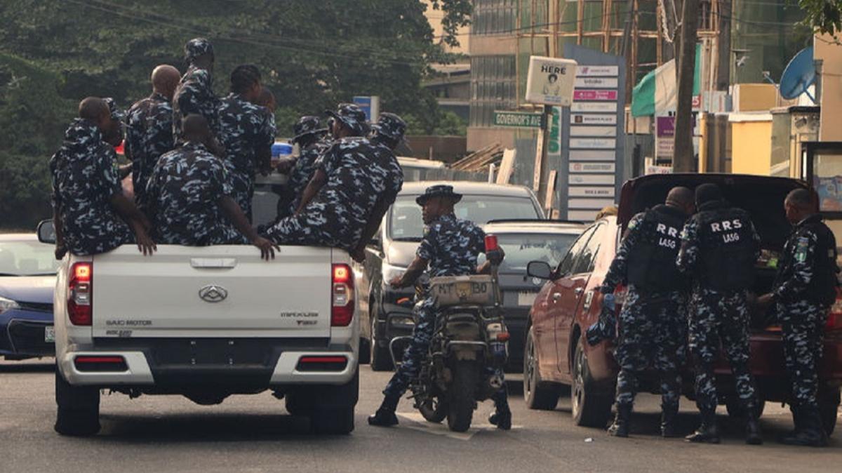 Nijerya'da dzenlenen operasyonda ldrlen terrist says 100' geti