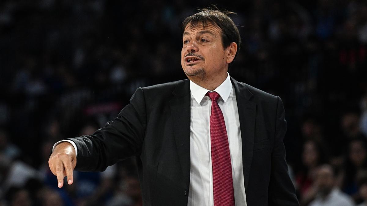 Ergin Ataman, Anadolu Efes'e veda etti